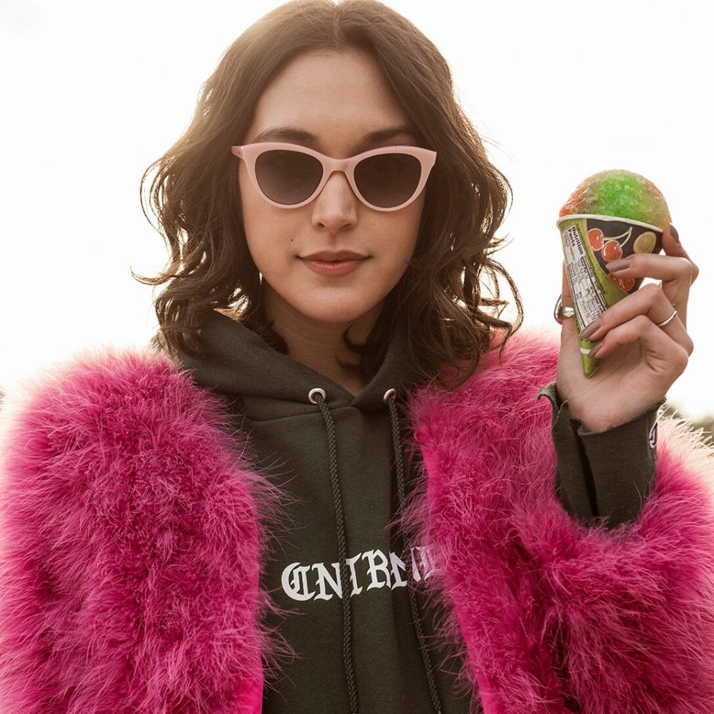 ISO Clare V. x Garrett Leight sunnies in pink "rougir"